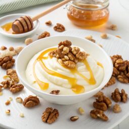 Greek Yogurt with Honey and Walnuts (Yiaourti me meli) Recipe